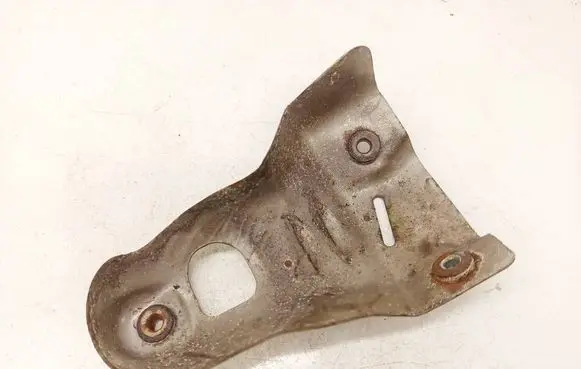 Toyota Avensis T250 Exhaust heat shield 