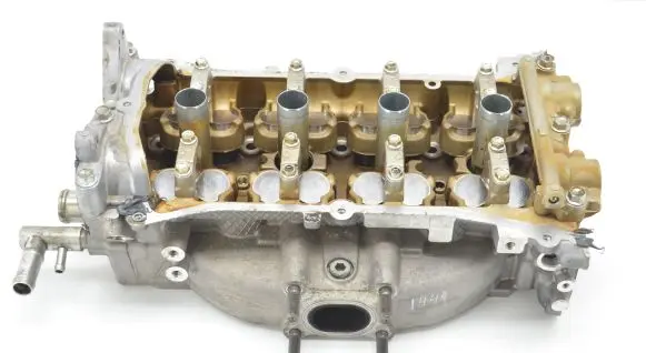 Mitsubishi Eclipse Cross Engine head 1005C897