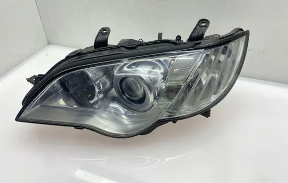Subaru Legacy Headlight/headlamp