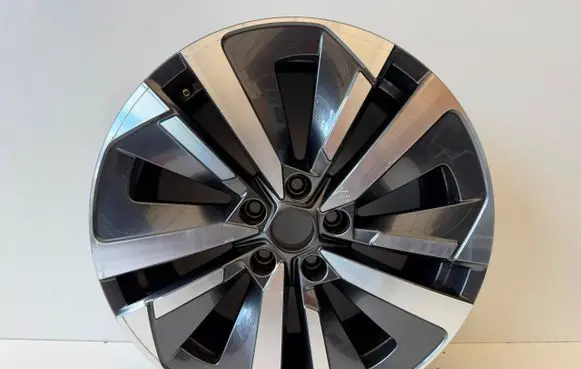Skoda Kodiaq II R18 alloy rim 57H601025K