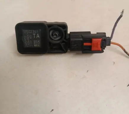 Opel Insignia A Airbag deployment crash/impact sensor 13502341