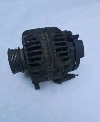 Volvo S70 V70 V70 XC Generator/alternator 9459093 0124515021