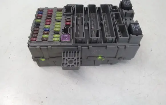 Honda Civic Fuse module SMGE013 37842RN
