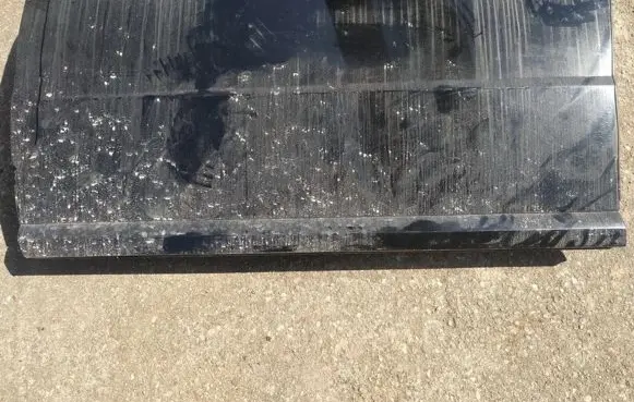 Volvo V70 Front door trim (molding) 