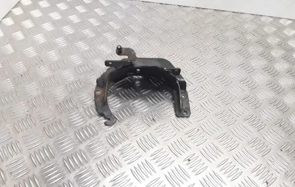 Volvo V50 Other engine bay part