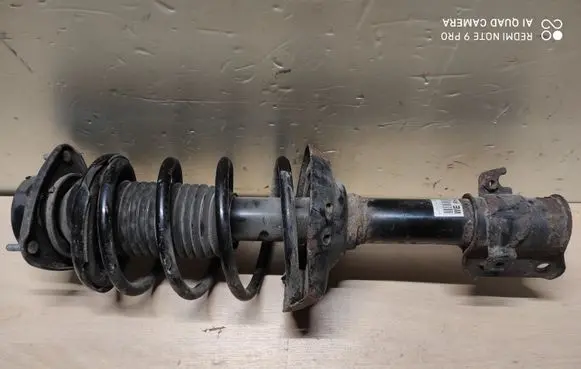 Subaru Forester SH Front shock absorber/damper 20310SA180