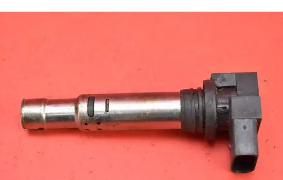 High voltage ignition coil