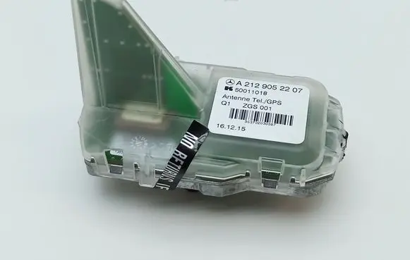 Mercedes-Benz E W212 Aerial GPS antenna A2129052207