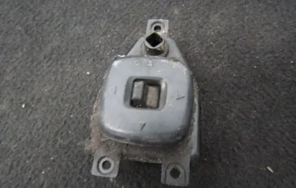 Mazda 323 Wing mirror switch
