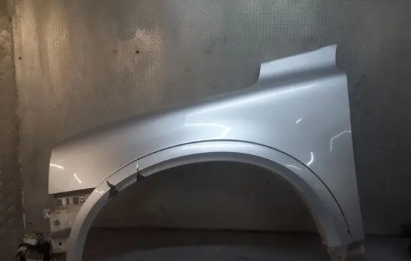 Volvo XC90 Fender