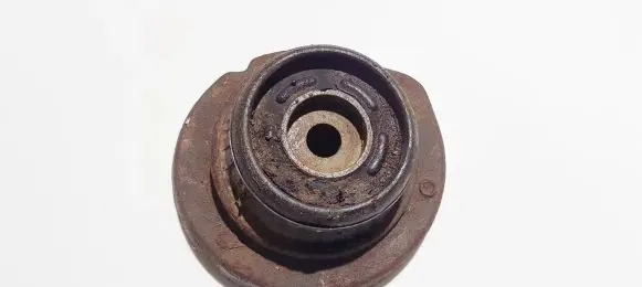 Alfa Romeo 156 Coil spring mount 