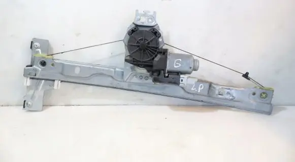 Front window lifting mechanism without motor