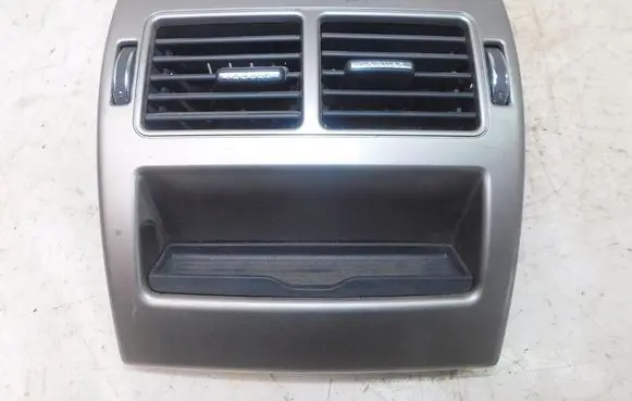 Jaguar XF X250 Rear air vent grill 191079