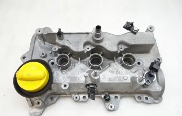Renault Captur Rocker cam cover 132656629R