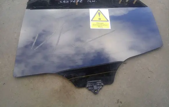 Hyundai Santa Fe Rear door window glass AS3