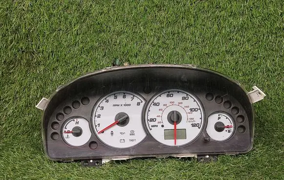 Ford Maverick Speedometer (instrument cluster)