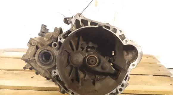 Hyundai i30 Manual 5 speed gearbox TAJ5G