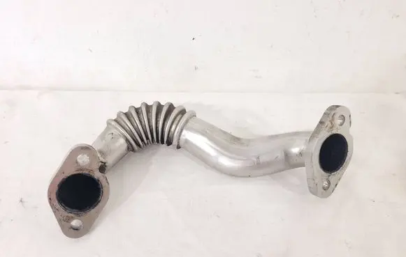 Volkswagen PASSAT B7 EGR valve line/pipe/hose 03P131521A