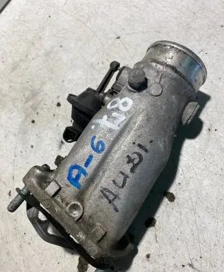 Audi A6 S6 C5 4B Throttle valve 4B0145950