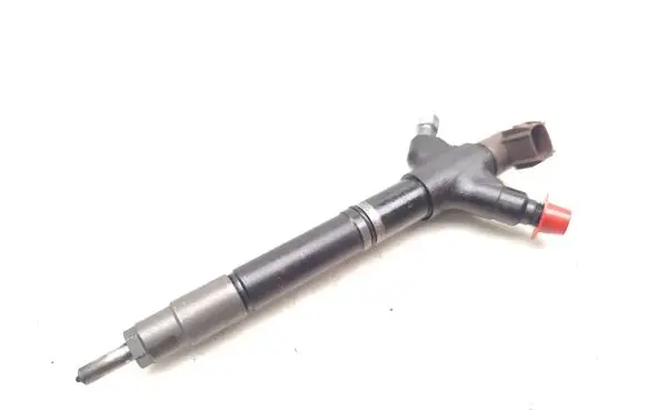 Toyota RAV 4 (XA40) Fuel injector 23670-0R101 236700R101
