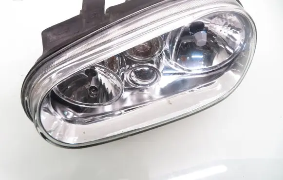 Volkswagen Golf IV Headlight/headlamp 4411130R 205386