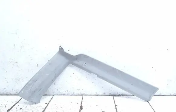 Volkswagen Transporter - Caravelle T4 (D)pillar trim (top) 705867245A