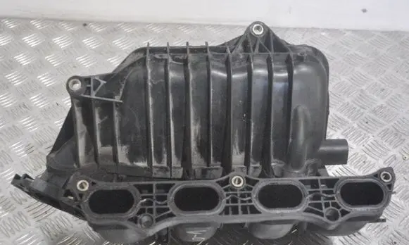 Toyota Camry Intake manifold