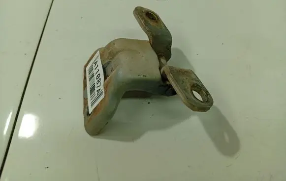 Mazda 323 Rear door lower hinge 