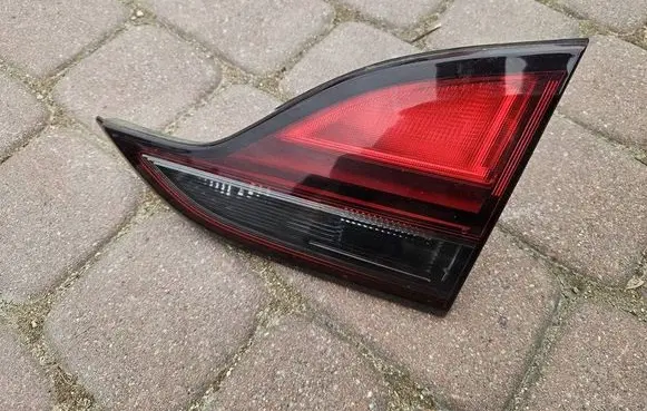 Opel Zafira C Tailgate rear/tail lights 39028597