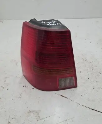 Volkswagen Golf IV Rear/tail lights 284301