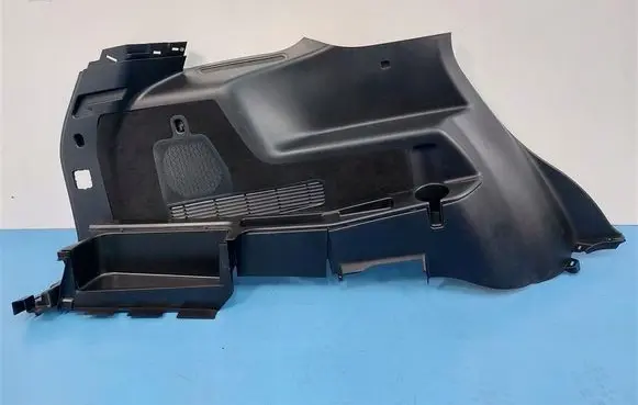 Ford Explorer Trunk/boot trim cover LB5B-S31013-DC