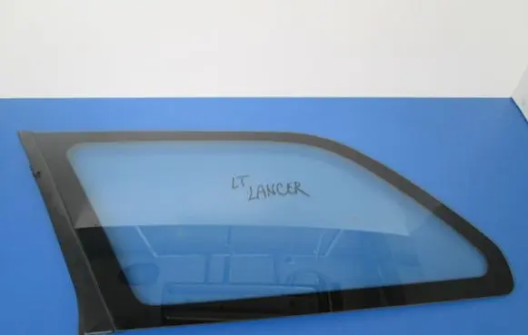 Mitsubishi Lancer Rear side window