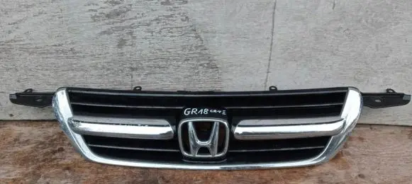 Honda CR-V Front bumper upper radiator grill