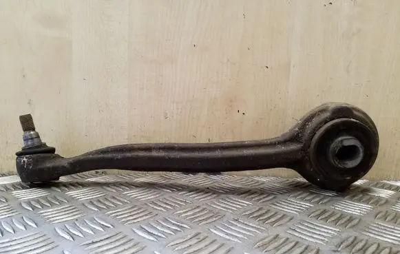 Mercedes-Benz C W204 Front lower control arm/wishbone 20305