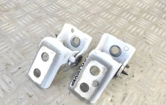Opel Mokka B Front door upper hinge 