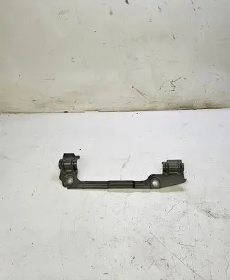 Audi A6 S6 C8 4K Fender mounting bracket 4K0821168