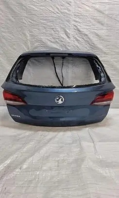 Opel Astra K Tailgate/trunk/boot lid 