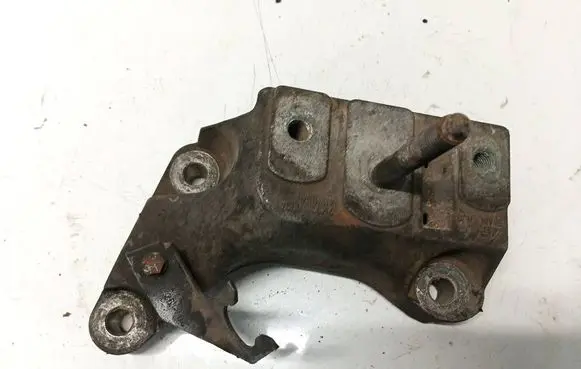 Volkswagen Sharan Engine mounting bracket 7M3399135A