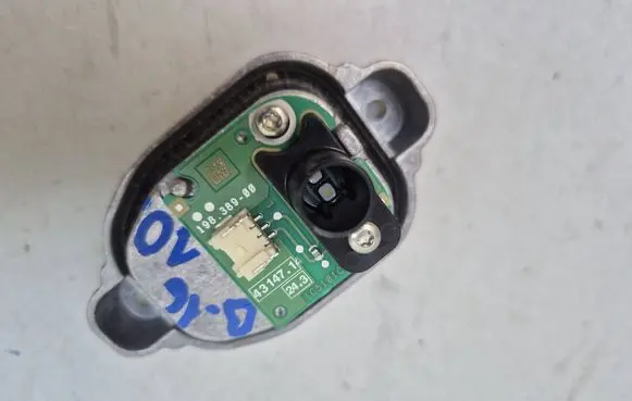 BMW 3 F30 F35 F31 LED ballast control module 198.389-00