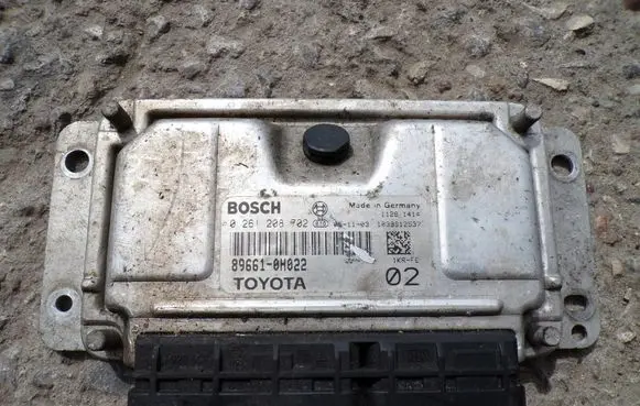Toyota Aygo AB10 Engine control unit/module ECU 02361208702