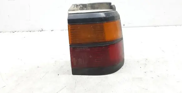 Volkswagen PASSAT B3 Rear/tail lights 333945112