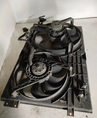 Volkswagen Golf IV Electric radiator cooling fan 10440