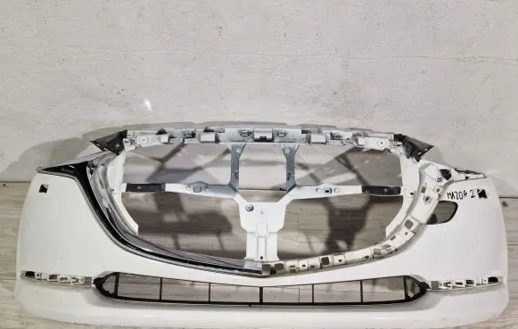 Mazda 2 Front bumper DHM150031