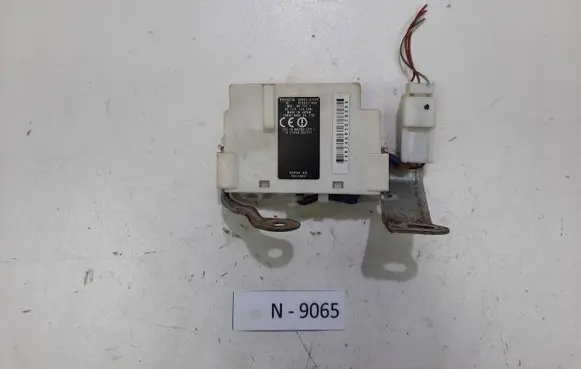 Toyota Prius (XW20) Other control units/modules 8999247020