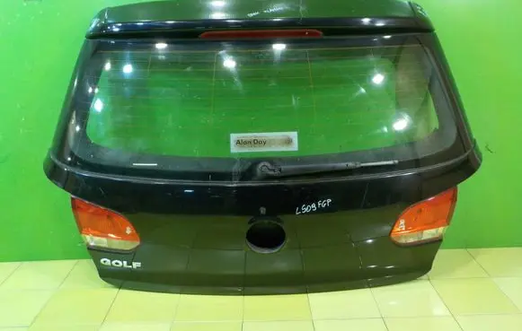 Volkswagen Golf VI Tailgate/trunk/boot lid XP193