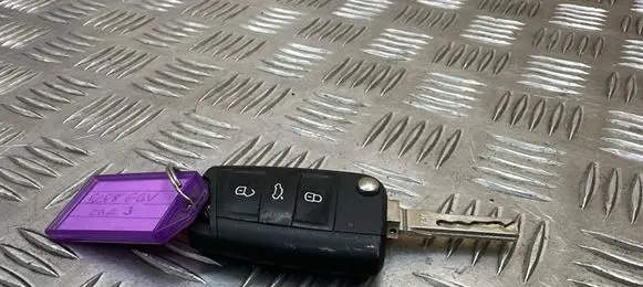 Ignition key/card