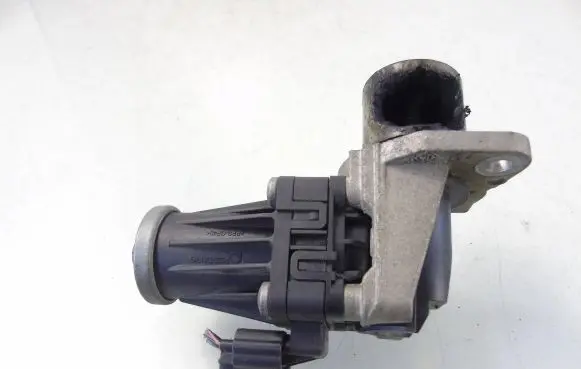 Renault Clio IV EGR valve 8200129863
