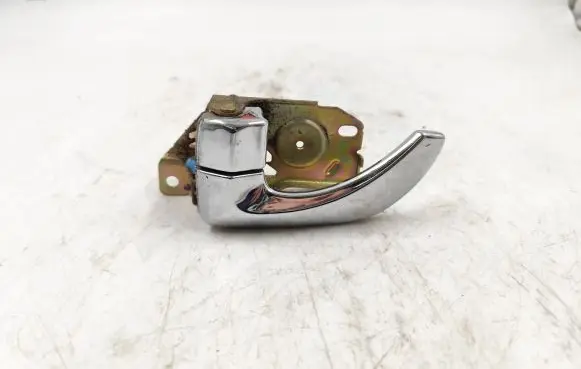 KIA Sorento Rear door interior handle