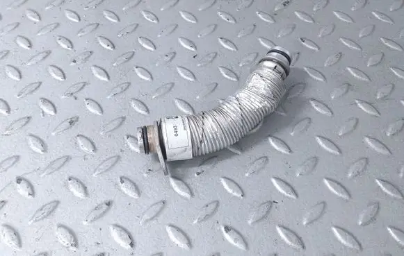 BMW X1 F48 F49 Turbo turbocharger oiling pipe/hose 8629958