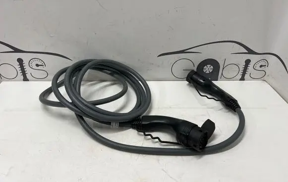 BMW i4 Electric car charging cable SAA200470